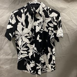 Express men’s size XS black and tan Hawaiian button down